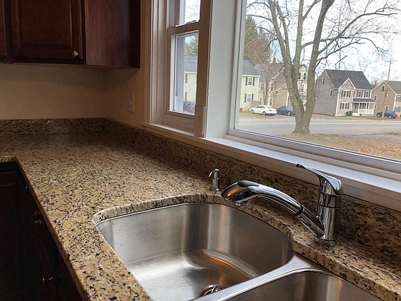 2nd image of 262 Hilldale Ave #1