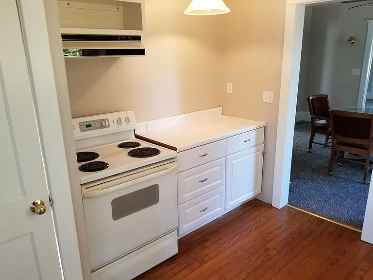 2013 W Landis Ave — Photo 10
