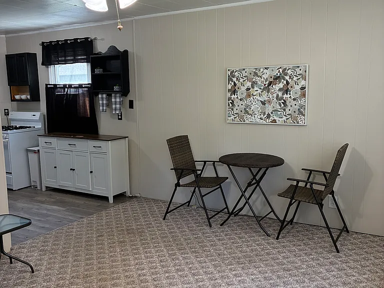 2502 Buffalo St — Photo 18