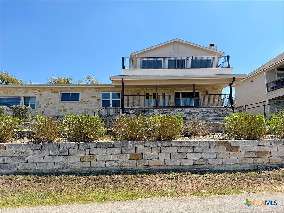 1st image of 1210 Skyline Dr