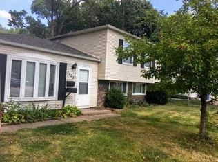 3204 9th Street Ct, East Moline, IL 61244