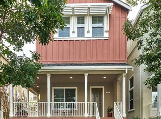 136 Azalea Dr, Mountain View, CA 94041