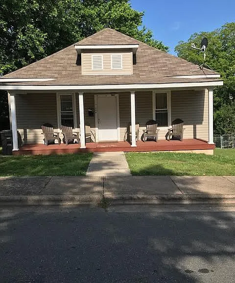 508 N Jackson Ave — Photo 1