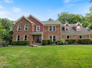 5902 Centerwood Dr, Crestwood, KY 40014