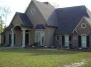 720 Burgetown Rd, Carriere, MS 39426