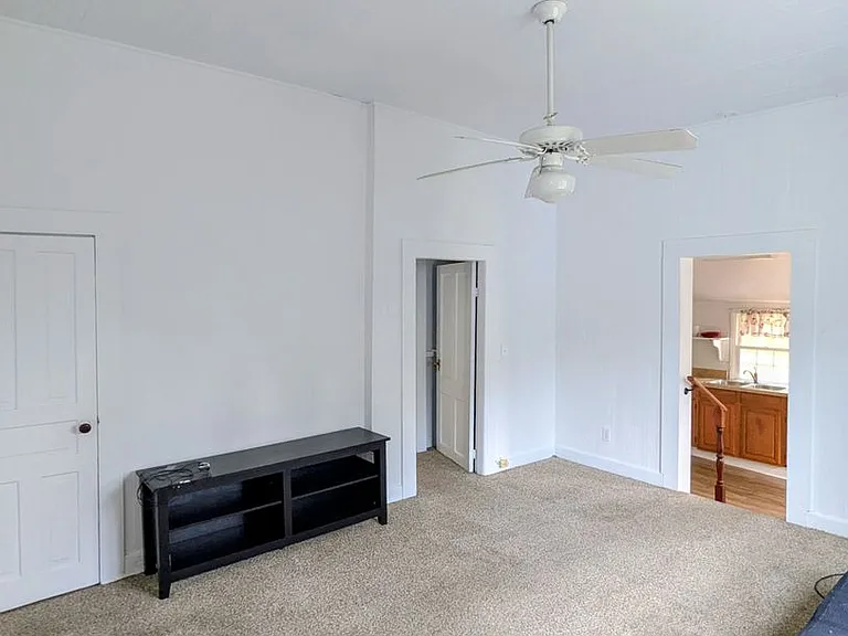 6635 SE 221st St #3 — Photo 9