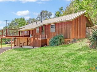 1300 Keller Ln, Seguin, TX 78155