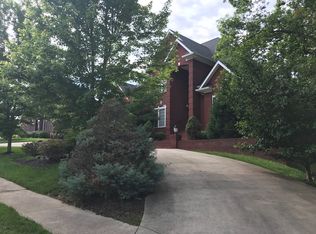 999 Stonebridge Cir, Cookeville, TN 38501