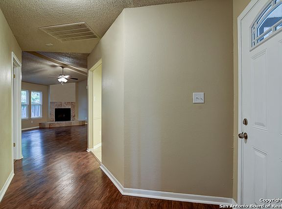 5th image of 13252 Larkplace Dr