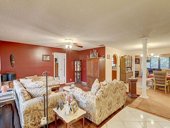 3rd image of 280 NE 34th St