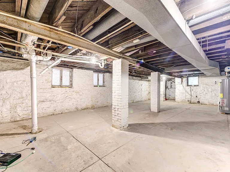 4422 Holly Ave #1 — Photo 18