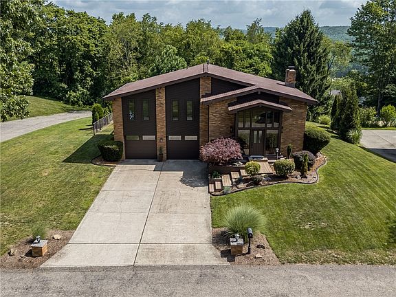 4th image of 101 Regency Cir