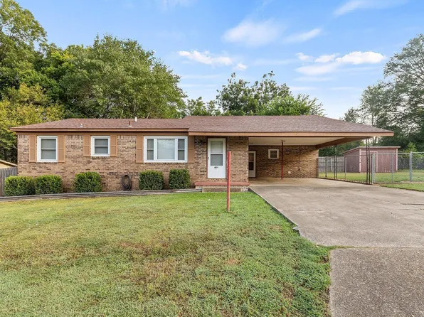 1024 Willow St, Malvern, AR 72104