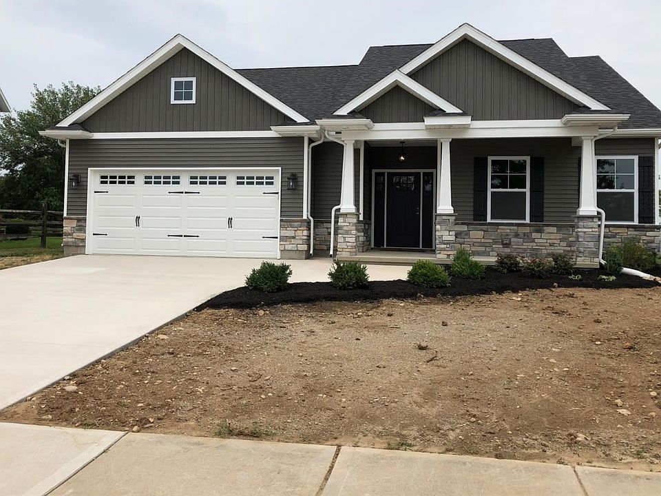 1st image of 10 Fox Harbor Dr