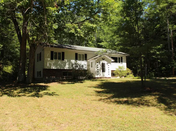 2 Piney Road, Brookfield, NH 03872