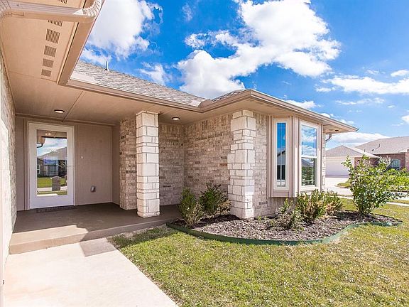 4th image of 4708 Apatite Bluff Dr