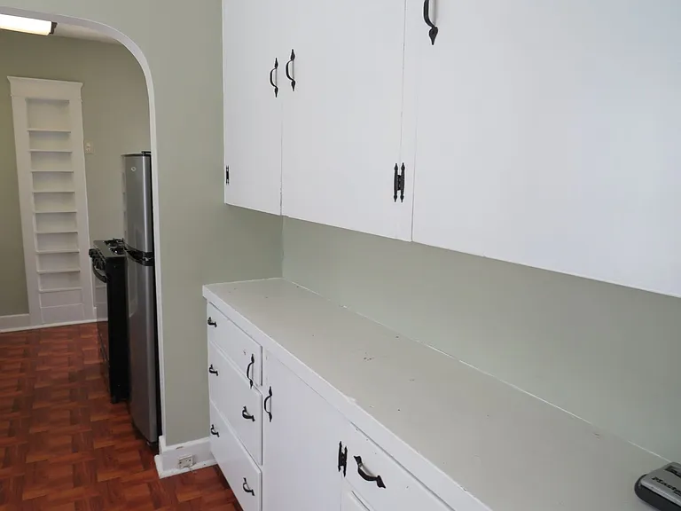 2625 Lincoln Ave — Photo 3