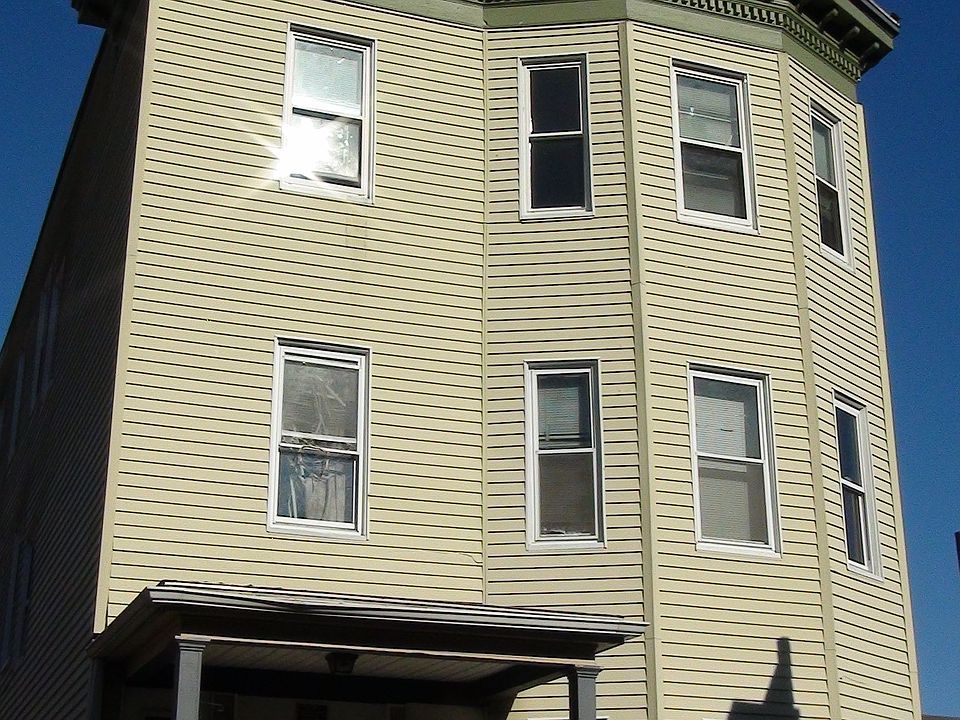 2nd image of 72 Fayston St #3