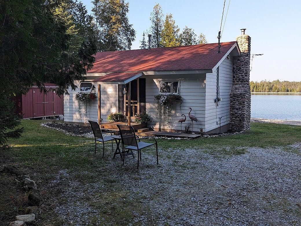 719 S Moose Ln, Cedarville, MI 49719 Zillow