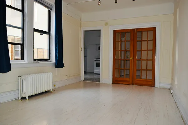 Rented by Oxford Property Group | media 11