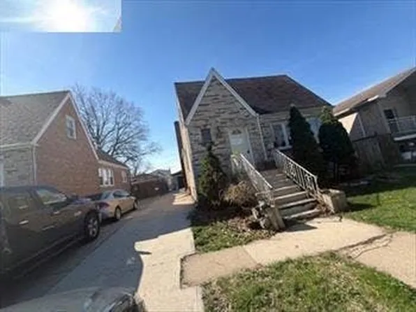 7337 W 55th Pl, Summit, IL 60501