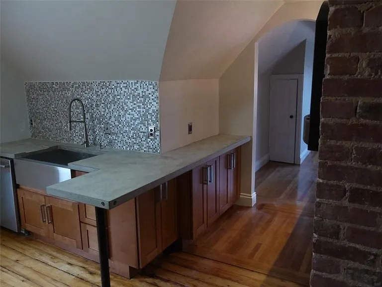 283 Norwood Ave — Photo 20