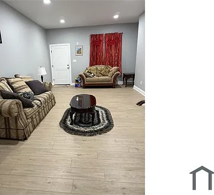 1111 S 52nd St #1 — Photo 10