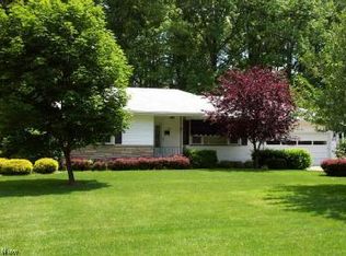 923 Collins Ave, Youngstown, OH