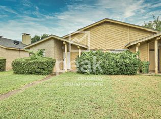2700 Saint George Pl, Arlington, TX 76015