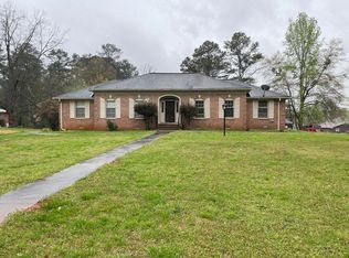 3983 Rainbow Dr, Decatur, GA 30034