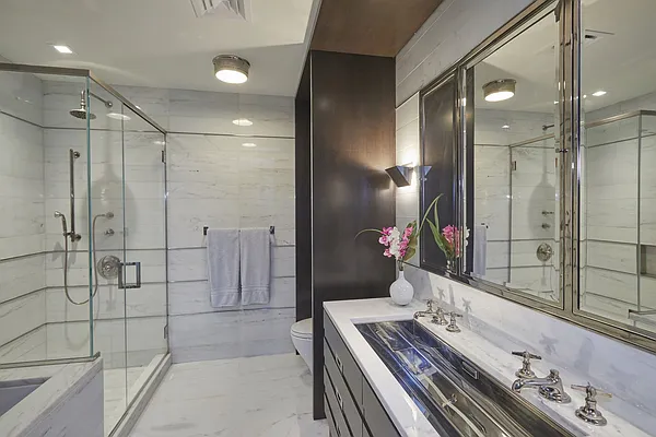 Rented by Brown Harris Stevens | media 26