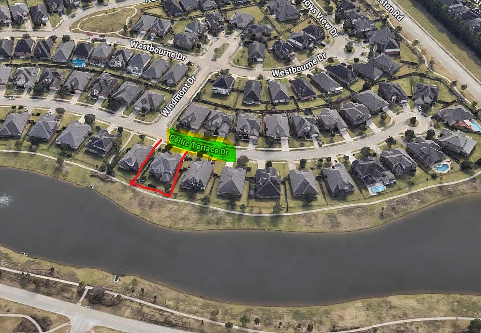 Lakeview, Covered Patio, Gas line for outdoor kitchen, Setup a grill and outdoor TV