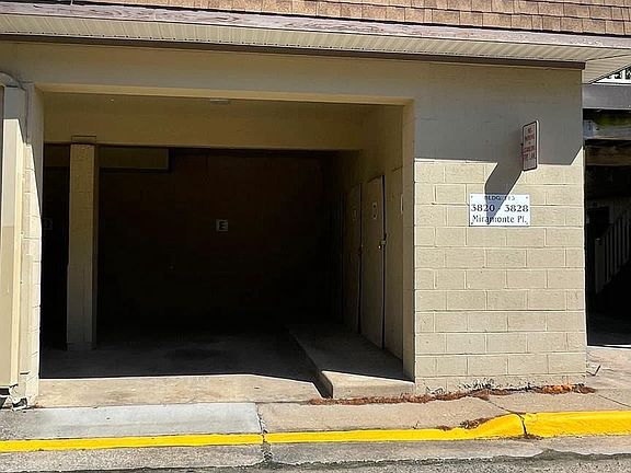 5th image of 3824 Miramonte Pl #113E