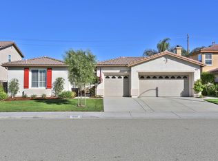 7028 Dove Valley Way, Corona, CA 92880