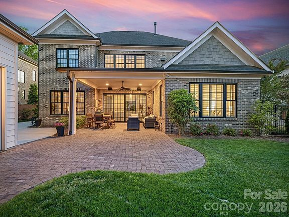 2nd image of 1117 Churchill Commons Dr