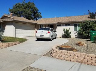 8082 Rancho Fanita Dr, Santee, CA 92071