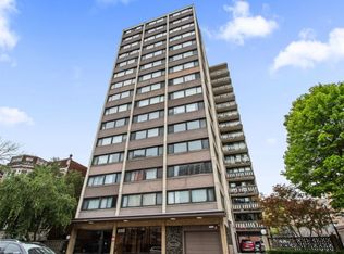 6150.5 N Kenmore Ave #15B, Chicago, IL 60660