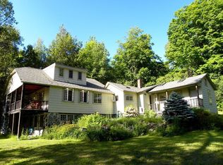 17 W Main St, Heath, MA 01346