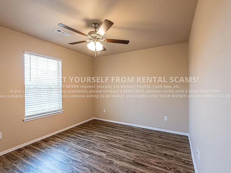 2116 Wrangler Cir — Photo 12