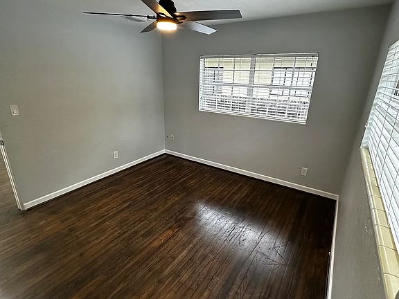 5th image of 1271 Miller Ave #1271