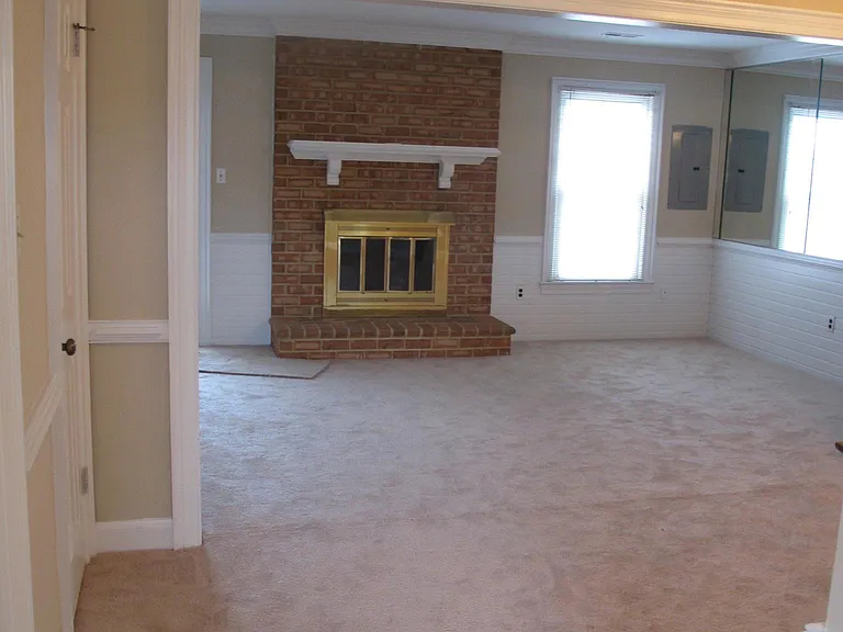 1749 Volvo Pkwy — Photo 10