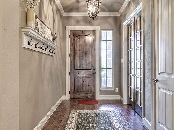 5th image of 507 Donna Cir