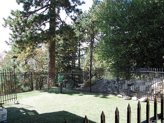 5th image of 25120 Crest Forest Dr