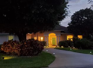 3405 Bedford Ct, Naples, FL 34112