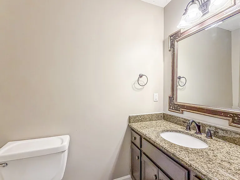 142 S Birchwood Dr — Photo 17