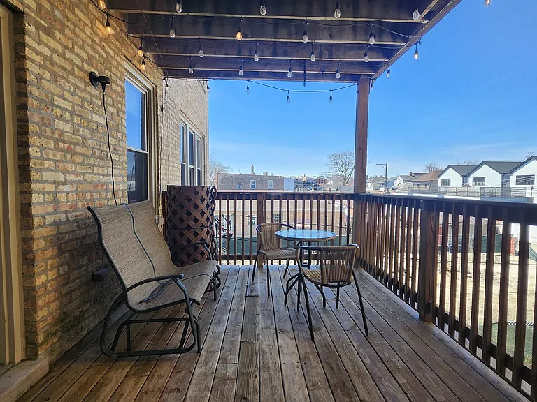 3900 W Cornelia Ave #2W — Photo 26