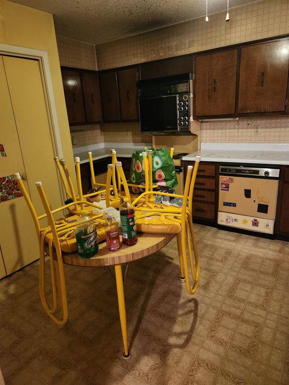 3168 High Meadow Dr #E-15, Memphis, TN - View 5