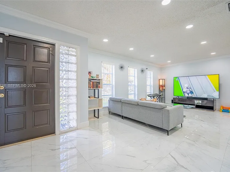 10750 SW 173rd St — Photo 3