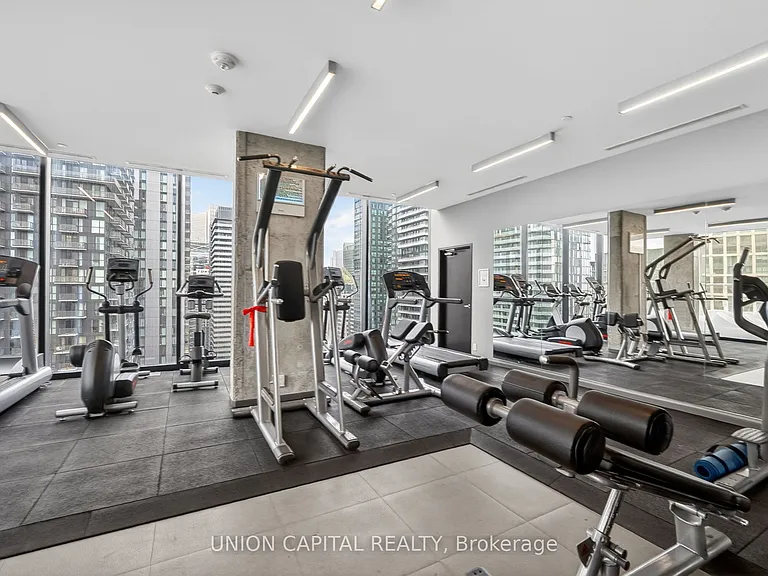 11 Charlotte St #1004 — Photo 23