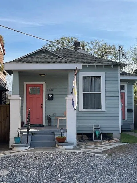 2 bed, 1100 sqft, $1,600 — Photo 1